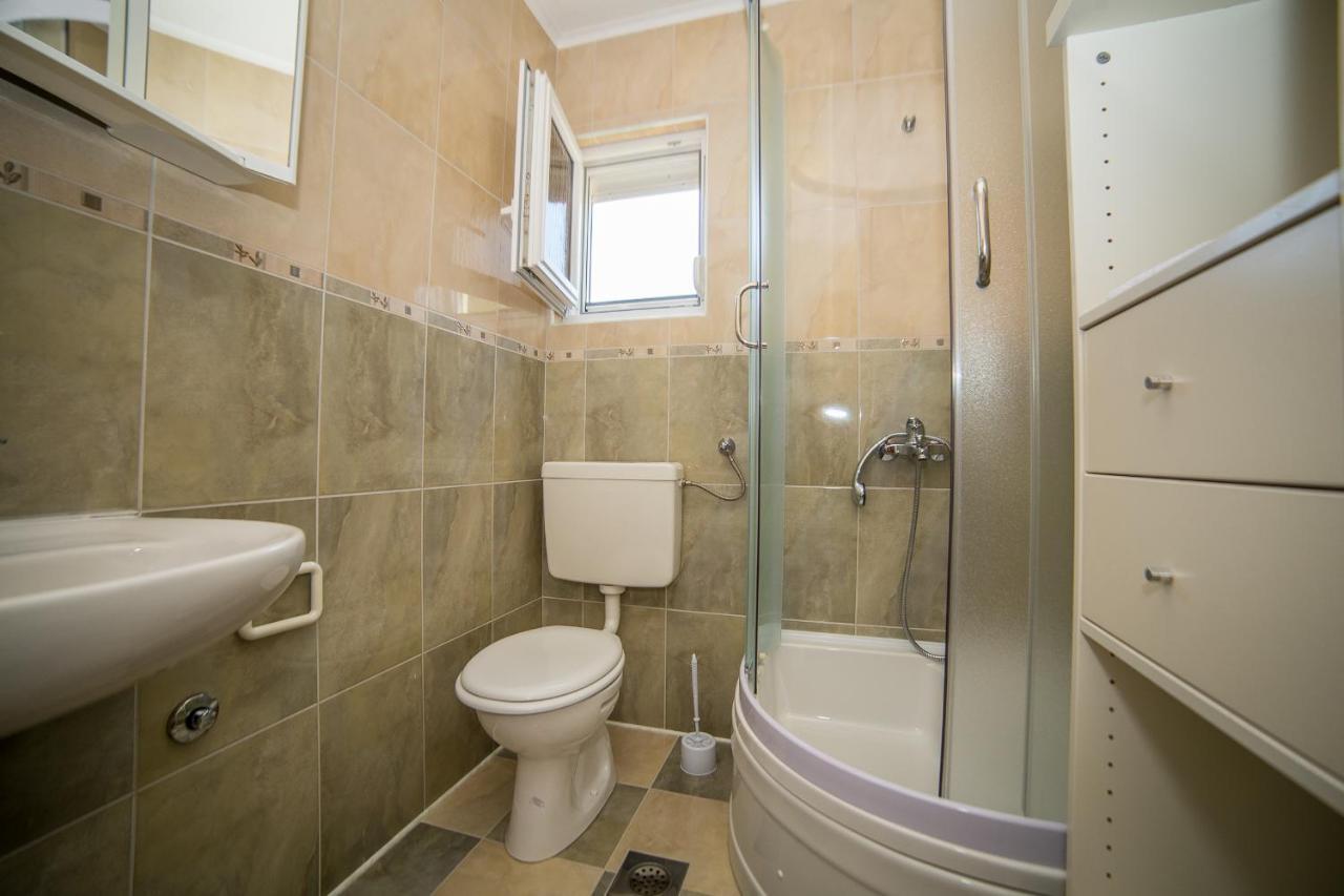 Apartman Bangel Lokva Rogoznica Exterior foto